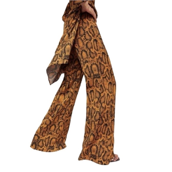 Zara Snake Print Wide Leg High Waisted Pant Bloggers Fave Nwot - Picture 3 of 15
